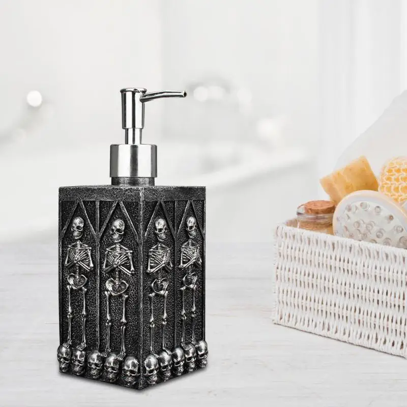 460ml Large Capacity Resin 3D Skull Hand Sanitizer Bottle Soap Dispenser Pressing Carved Shampoo Liquid Soap Shower Gel Holder 460ml Large Capacity Resin 3D Skull Hand Sanitizer Bottle Soap Dispenser Pressing Carved Shampoo Liquid Soap Shower Gel Holder