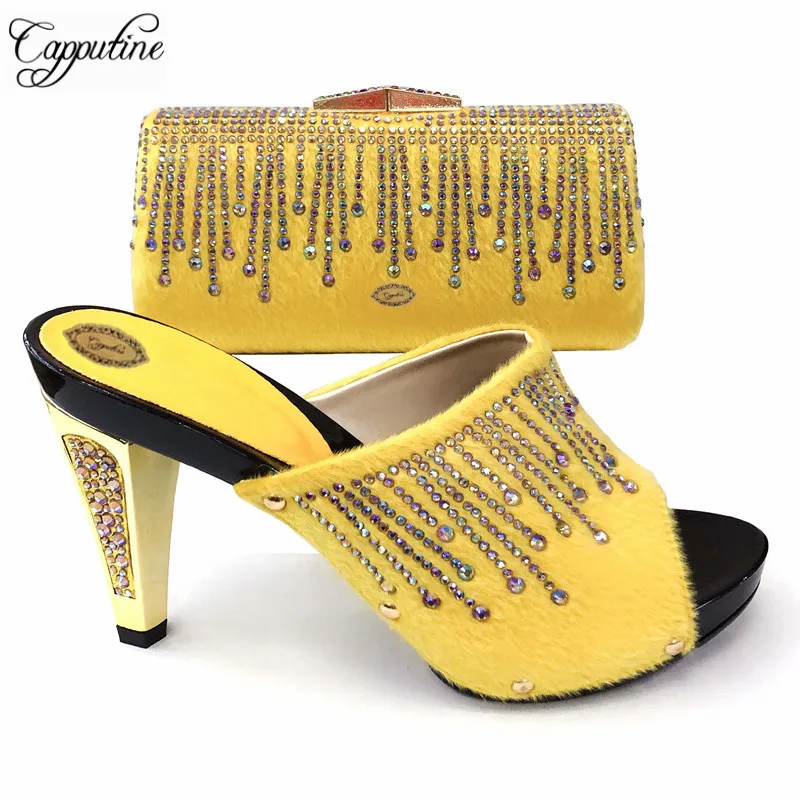 

Capputine New Fashion Flock With Stone Woman Shoes And Bag Sets African Summer Spike Heels Pumps Shoes And Bag Set For Party