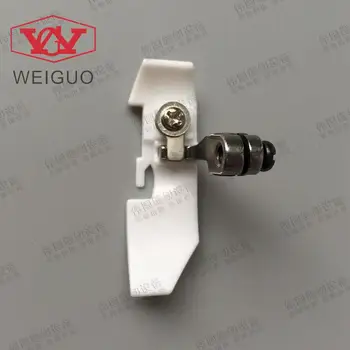 

M700 Silver Arrow 747 three line Teflon overlock machine presser foot P152D three sewing foot pressure plastic bottom P152D-3