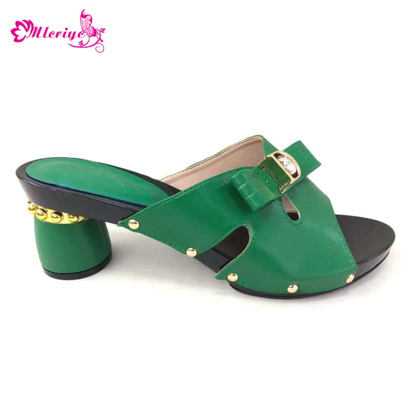 

Women Elegant Pumps Ladies Wedding Shoes Decorated with Rhinestone Italian Ladies Shoes for Parties African Sandals for Party