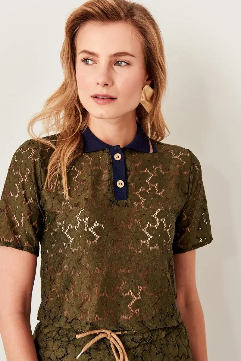 

Trendyol Khaki Ruched Knitted Blouse TWOSS19OS0043