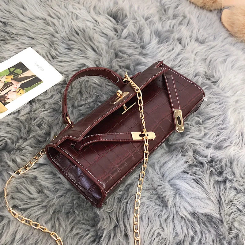 

[Super Seabob] 2019 Spring Summer Woman New Black Color single strap Pillow Shape PU Leather Messenger Bag All Match LM174