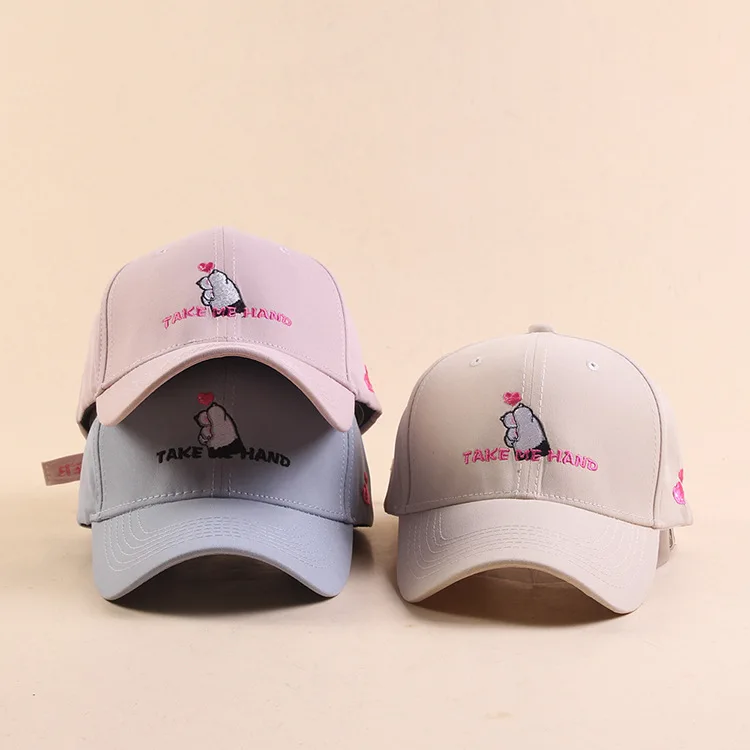 

2019 New Arrival Love Gesture Cute Dog Claw Embroider Golf Baseball Cap Unisex Snapback Hat Flipper Little Heart Love Cap