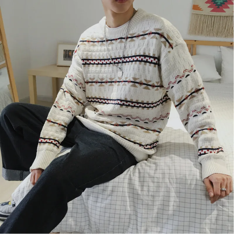 

Men's sweater 2019 new winter plaid stripe printing circular collar cotton casual loose personality youth men's wear