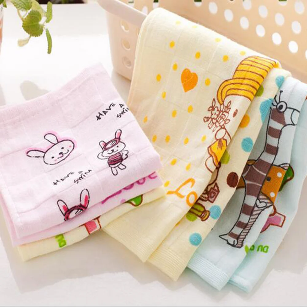 

1Pcs Mini Face Towel Cartoon Lovely Pattern Towel Durable Highly Absorbent Ultra Soft Comfortable Square Towels Home Essential