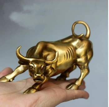 

Collection Chinese Brass Carved Animal Zodiac Cattle Exquisite Small Statues