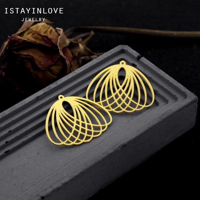 

Handmade Jewelry Making Supplies Pendant Laser Cut Metal Flower Raw Brass Charm Findings For DIY Necklace Earrings RD560 4
