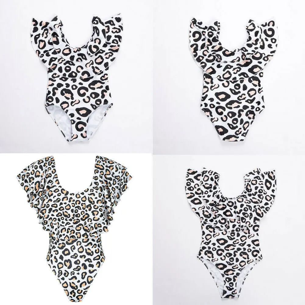 

Family Matching 2019 New Swimsuits Sexy Bikinis Mom Girl Ruffles Push-up One Piece Beach Holiday Cute Costume