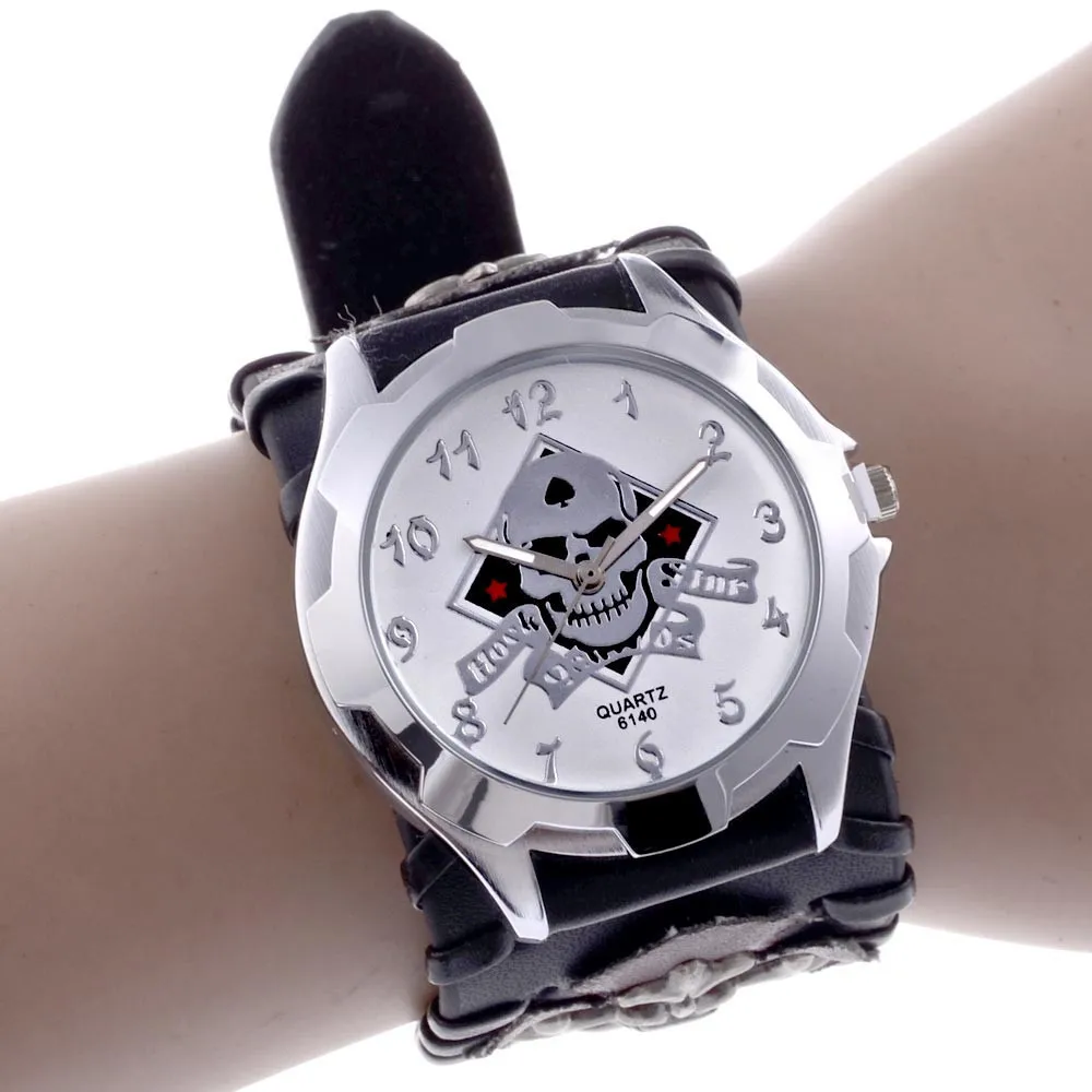 

Relogio Masculino Watch Men Women Gothic Style Cool Metal Hollow Leather Strap Skull Quartz Watches Fashion Punk Trendy Cosplay