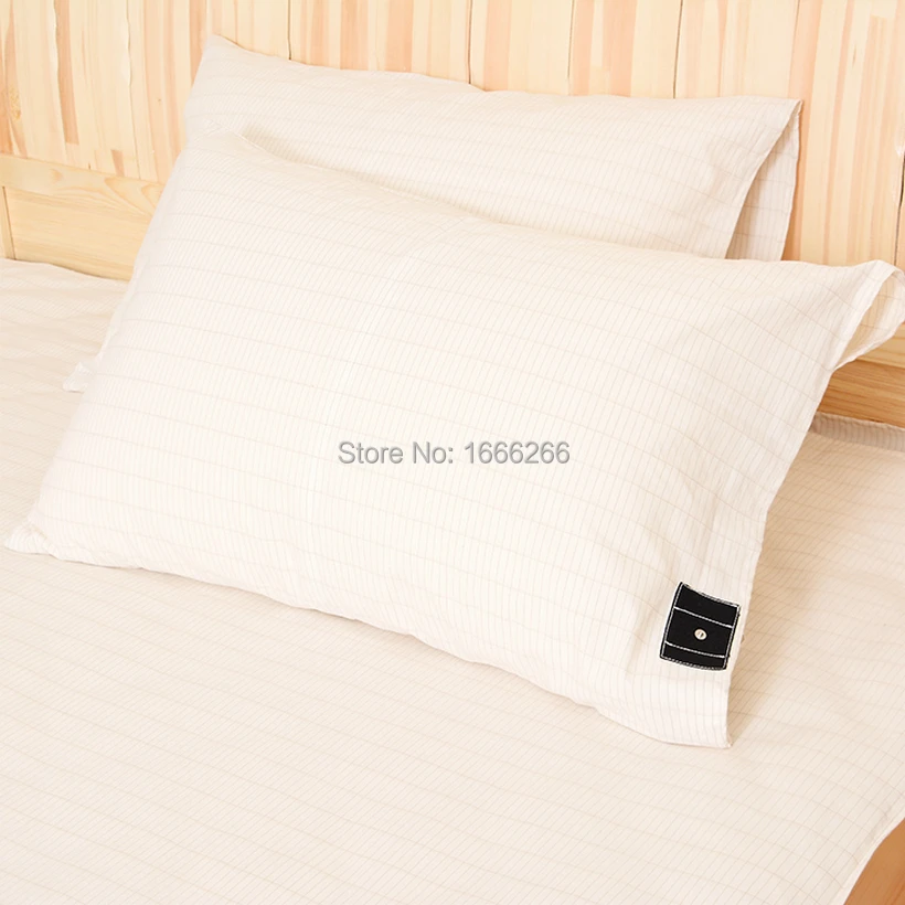 

Individually packed Conductive Fabric pillow case have cable