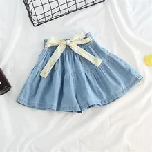Детские шорты Модные свободные джинсовые шорты с эластичной резинкой на талии и бантом для девочек, детские летние шорты высокого качества джинсовые шорты для девочек