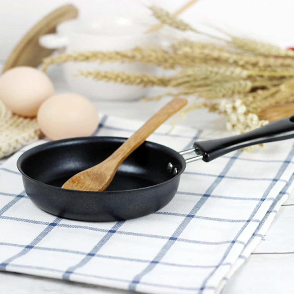 

12cm Cookware Portable Long Handle Breakfast Anti-scratch Coating Kitchen Supplies Frying Pan Mini Omelette Non Stick Egg Pot