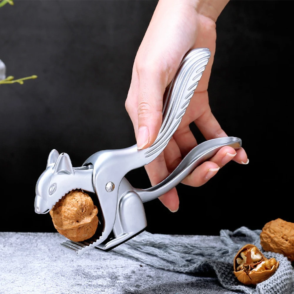 

Squirrel Shaped Walnut Clip Kitchen Pliers Heavy Spring Loaded Kitchen Nutcracker Quick Sheller Clip Tool Clamp Plier Cracker