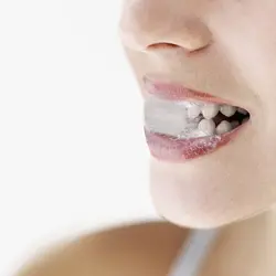 Бренд Мини Силиконовые Зубные щётки жевательные трехсторонние зубная щетка новинка ручная Бесплатная зубная щетка s средства ухода за