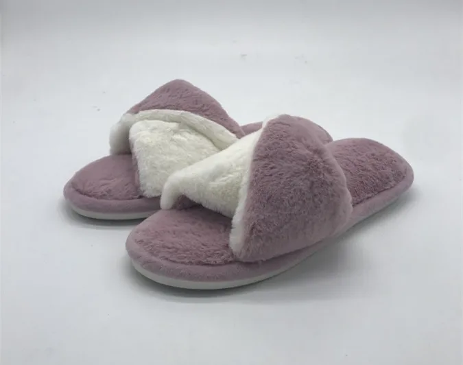 

WOMEN WINTER SLIPPERS FLIPFLOPS 2019 FASHION OFF WHITE PURPLE PATCHWORK FEMALE HOME SHOES GOOD FAUX FUR SLIPPER FOR WOMAN LADY
