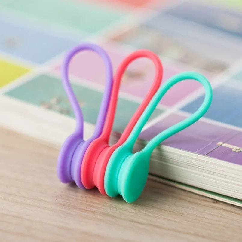

1Pcs Cable Protector Organizer Earphone Silicone Cable Winder Magnet Wire Holder Cable Management Cord Organizador Earphone