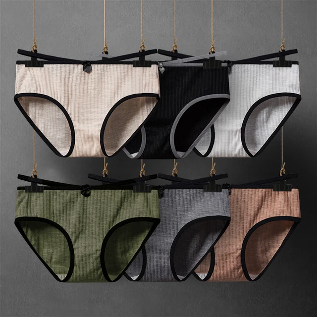 Famous Brand Women's Cotton Panties Female Lace Edge Breathable