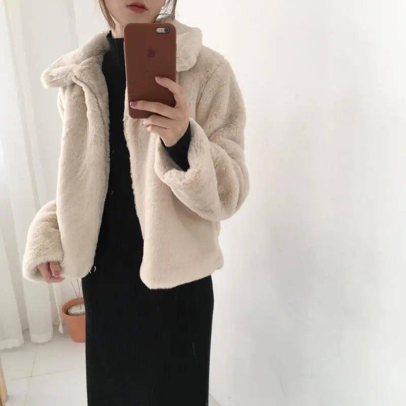 

Women Rabbit Fur Pluffy Warm Teddy coat 2018 Autumn Winter Korean slim Fuax Fur fluffy Short Jacket Casual Thick Outerwear