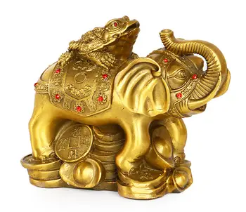 

New copper spittor on an elephant Splendor in the feng shui furnishing