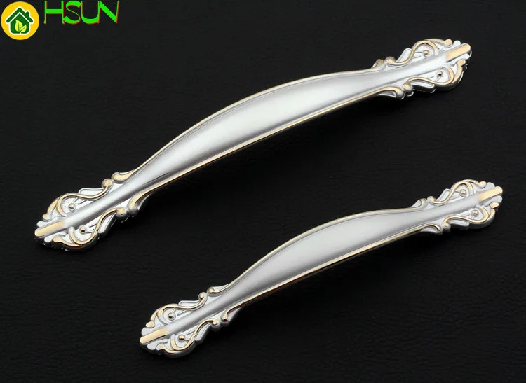 

2017 New Chic Pulls Silver&gold Drawer Handles Dresser Pull Knob European Style Cabinet Kitchen Handle Furniture Hardware