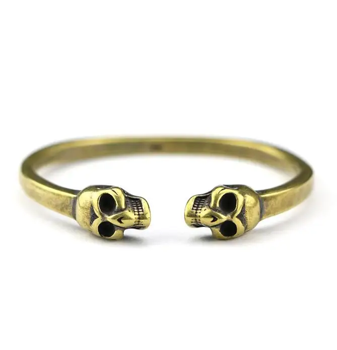 

Collection Chinese Brass Carved Skeleton Bracelet Opening Design Exquisite Small Statue