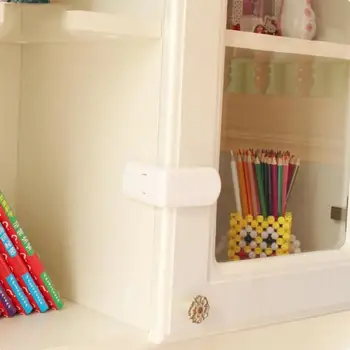 

Safty Lock Plastic Cabinet Doors Lock Child Baby Safety Protector Locks Table Corner Edge Protection Cover