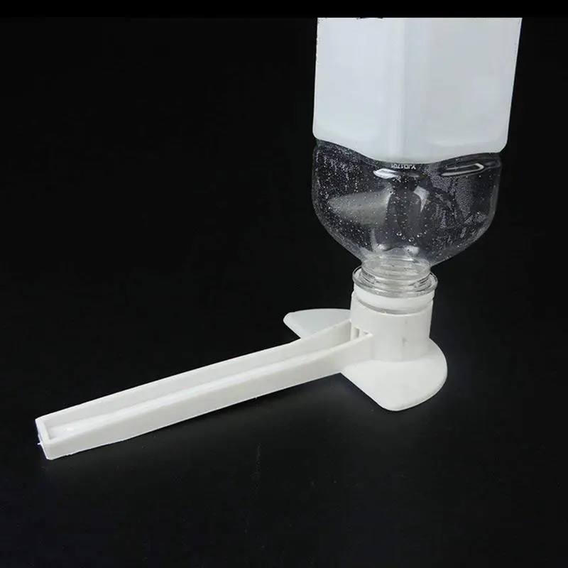 

12PCS Beehive Beekeeper Bee Keeping Honey Entrance Feeder Pets Feeding Tools Plastic Hive Tool Easy Screw On Sprite Coke Bottle