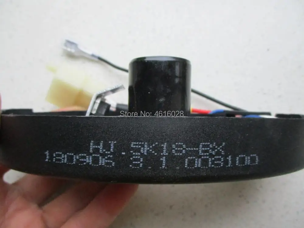 

ORIGINAL HANJING AVR 5KW HJ.5K18-BX AVR AUTOMATIC VOLTAGE REGULATOR GENERATOR PARTS SINGLE PHASE HJ.5K18-BX