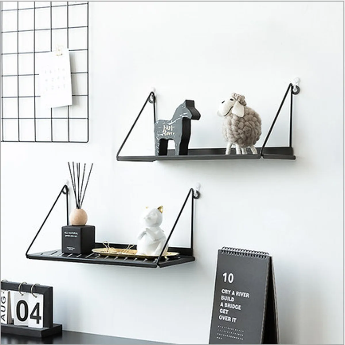 

Modern Metal Wall Hanging Shelf Loft Storage Shelf Nordic European style Storage Rack for Green plant/books/Home Wall Decoration