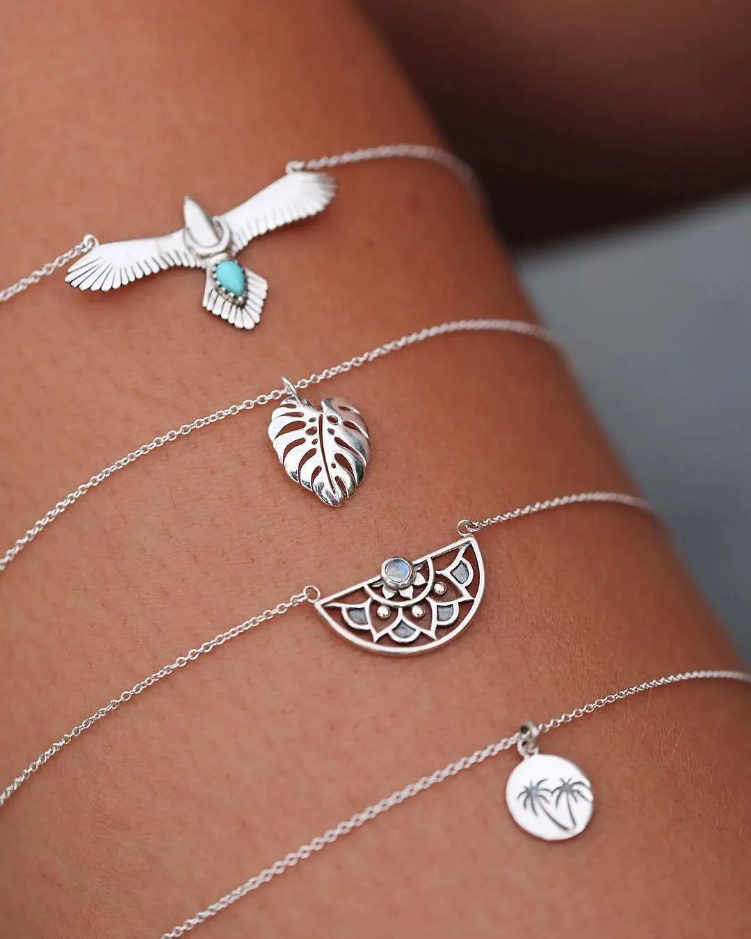 

Simple and Stylish Cute Style Bird Shape Literary Tree Leaf Coconut Tree Geometric Semicircle Bracelet Multi-piece