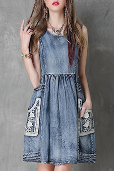 Women Slim Denim Dress Summer Sleeveless Jewel Neck Floral