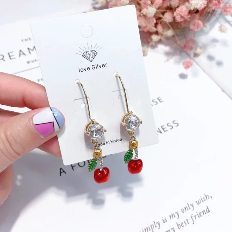 

2019 New Fashion Lovely Sweet Cherry Earrings Gold Leaf Red Bead Ball Dangle Drop Earrings For Woman Vacation Jewelry