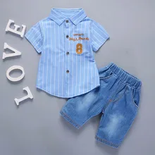 Новинка; Лидер продаж, летняя одежда для маленьких мальчиков и девочек младенческой Повседневные комплекты одежды с шортами для мальчиков, 2 шт./компл. джентльмен Стиль с отложным воротником, детский спортивный костюм