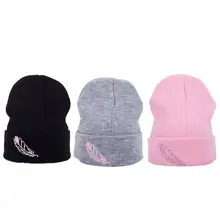 Модная мужская женская шапка, сезон осень-зима, толстая и теплая стильная простая Вязаная Шерстяная Круглая Шапочка с рисунком пера, шапка, Повседневная шапка