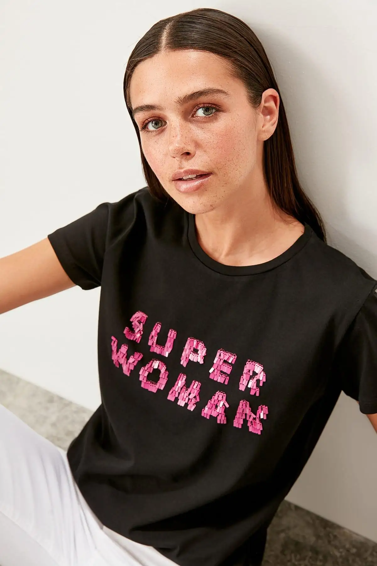 Trendyol Black Sequined Knitting Basic T-shirt TWOSS19FV0198