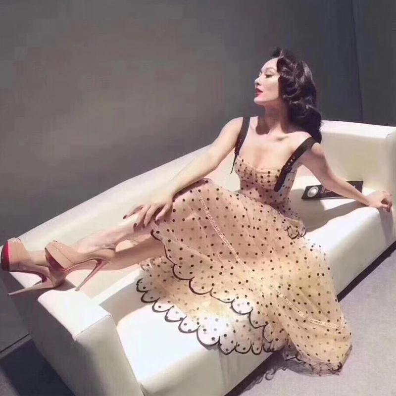 

European Runway Designer Dress 2019 Summer Sexy Vintage Ruffles Strapless Polka Dot Mesh Pleated Long Dress Vacation Boho Dress