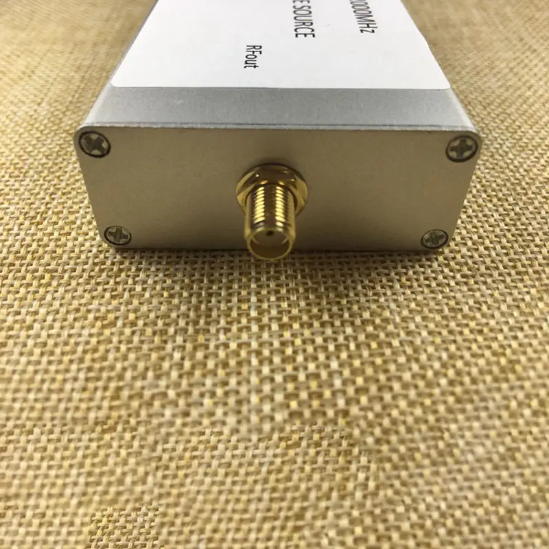  1Mhz To 3.5Ghz Noise Signal Generator Noise Source Simple Spectrum Tracking Source Interference Dc 
