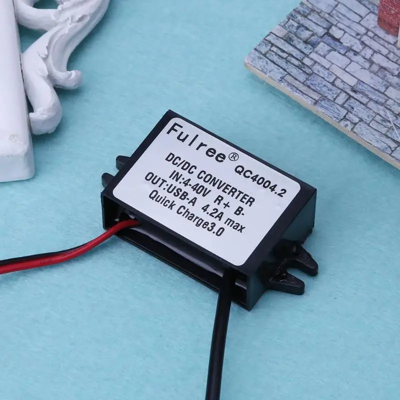 

DC/DC 4-40V to 3.7-12V Regulator Module QC2.0/3.0 Fast Charge Converter