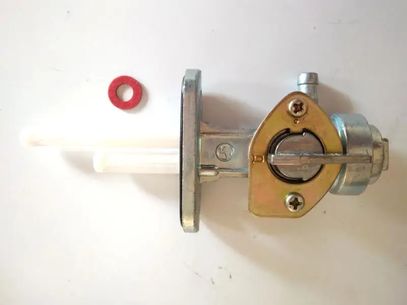 

free shipping motorcycle AX100 GP125 fuel tank cock / oil switch petcock oil tap switch for Suzuki AX 100 / GP 125 engine parts