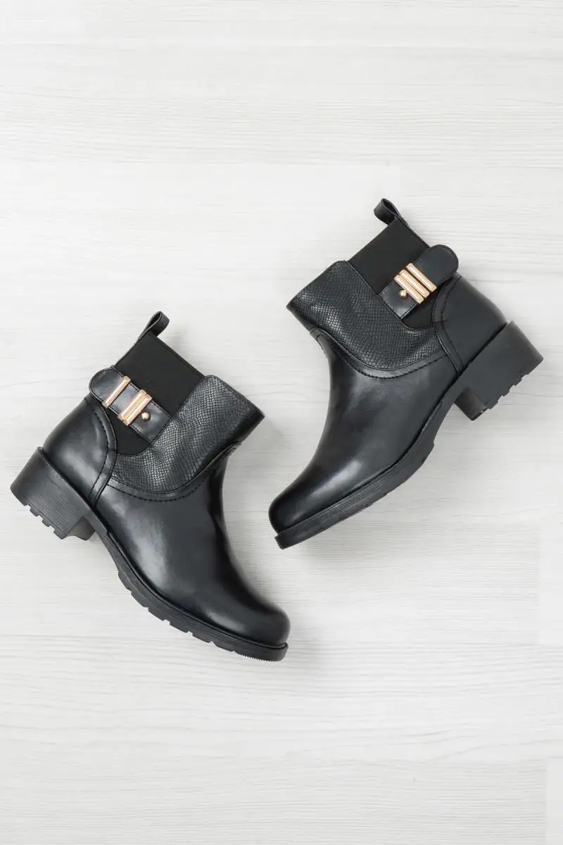 

Bambi Black Women Boots E0202932609