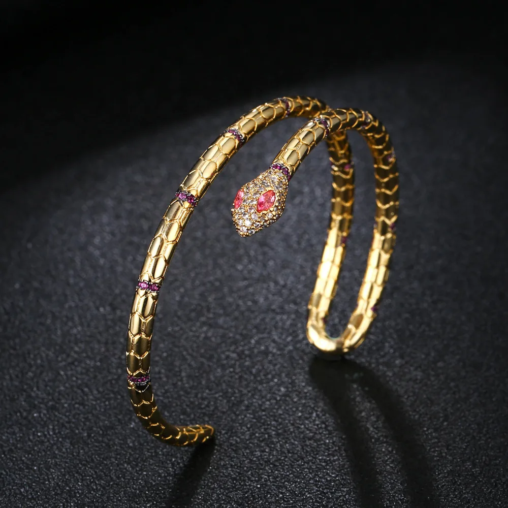 

Fashion Vintage Egyptian Red Corundum Snake Bracelets For Women Gold Charms Anime Bangles Femme Jewelry