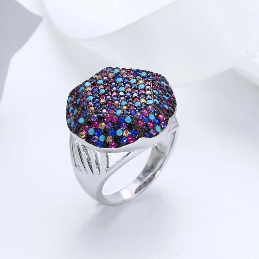 DreamCarnival 1989 Recommend New Hexagonal Silver Rings for Women Full Color Zircon Pave Bridal Wedding Ring Wholesale SJ31023RB