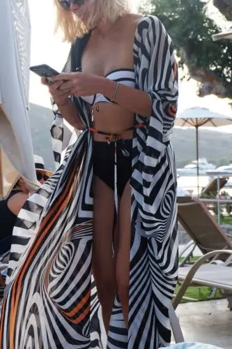 

Women's Boho Style 3/4 Sleeves Chiffon Long Kimono Cardian Summer Floral Blouses Loose Clothing