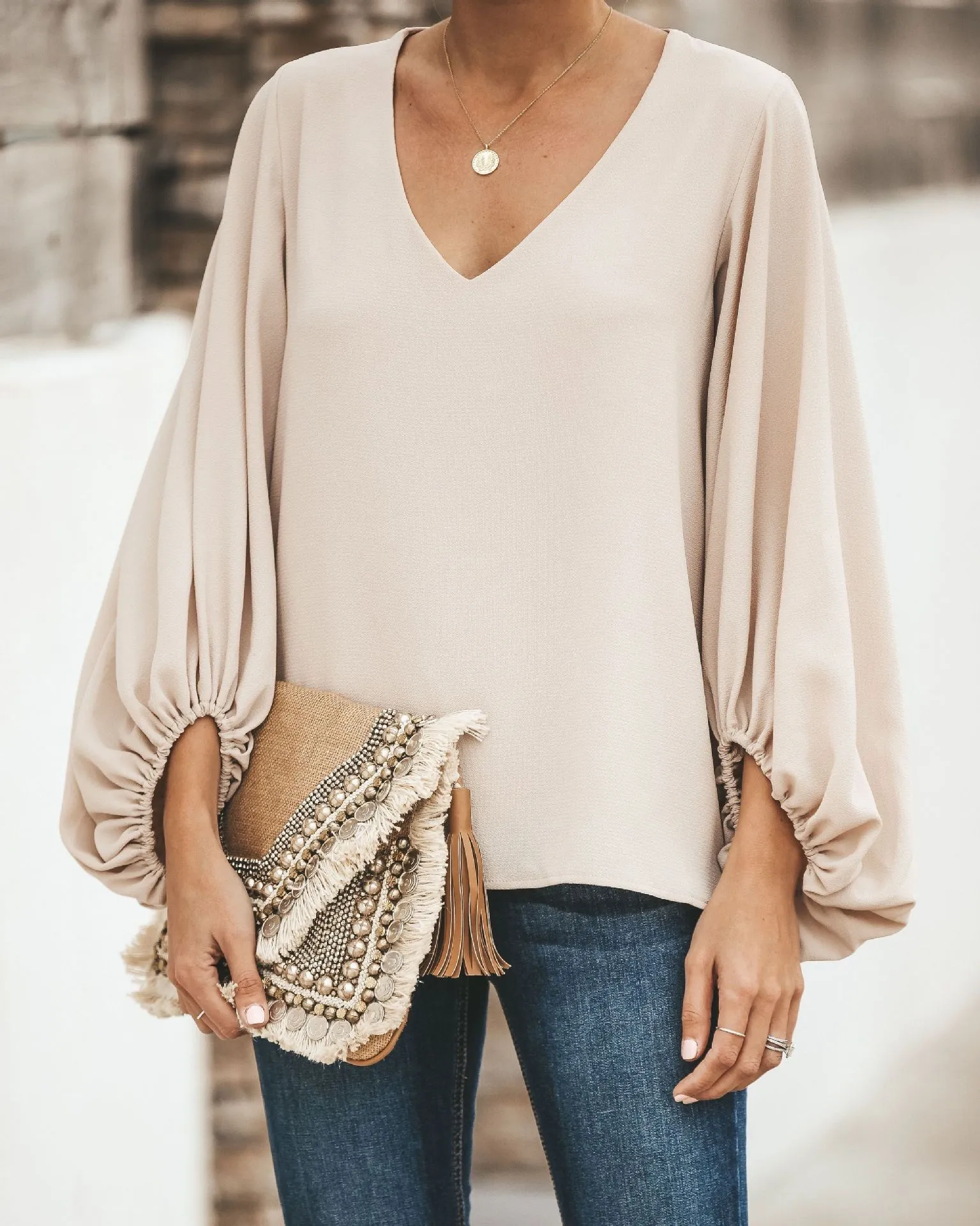 

Women's Casual Long Sleeve Loose Shirt V-Neck Solid Blouse Top Lantern Sleeve Loose Plain Blouse