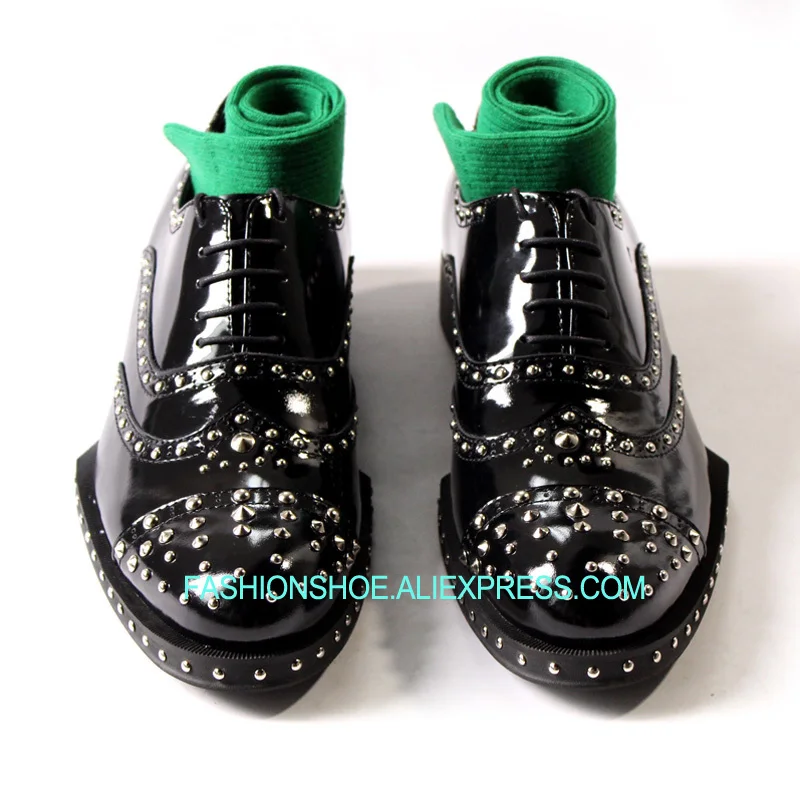 

Full Grain Leather Carved Brogue Oxfords High Quality Handmade Rivets Men Formal Business Shoes