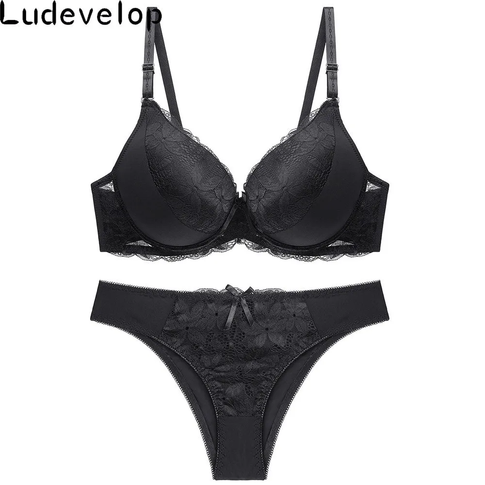 

Women Lace Underwear Set Plus Size Bra Push up Underwear C Cup Bra Soft Plus Size Bras Sexy Lingerie Sets