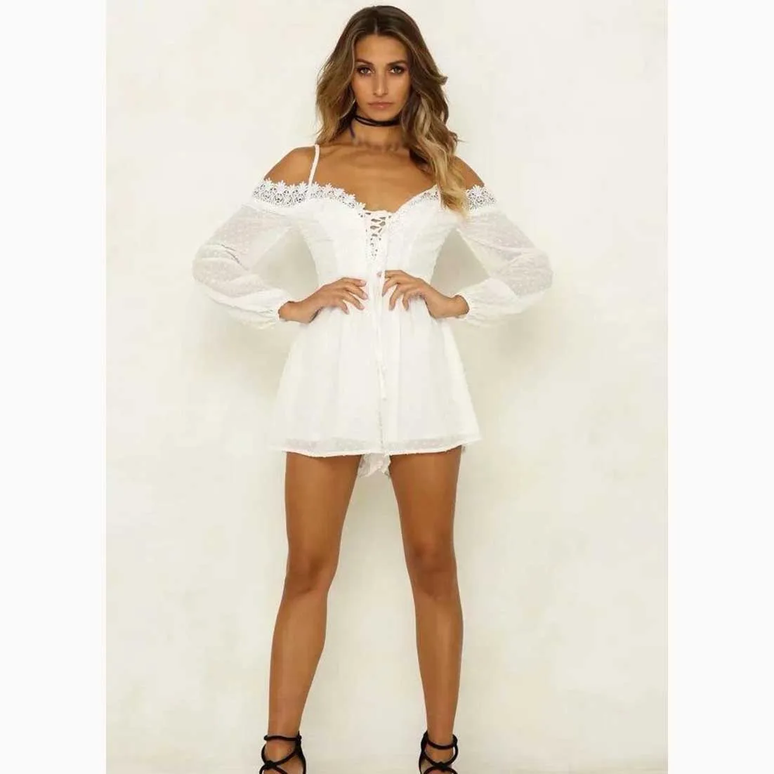 Casual Women White Rompers Embroidery Lace Spaghetti Strap Long Sleeve Sexy Playsuit Female Short Jumpsuit Rompers Casual Women White Rompers Embroidery Lace Spaghetti Strap Long Sleeve Sexy Playsuit Female Short Jumpsuit Rompers