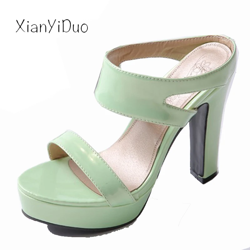 

2019 Summer Patent Leather outside Women's Shoes Slippers ultra high heels big size Platform open toe Flip Flops Light Green/9-7