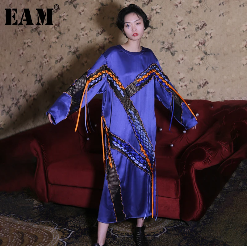 

[EAM] 2019 New Autumn Winter Round Neck Long Sleeve Knitted Hollow Out Ribbon Perspective Dress Women Fashion Tide JO34
