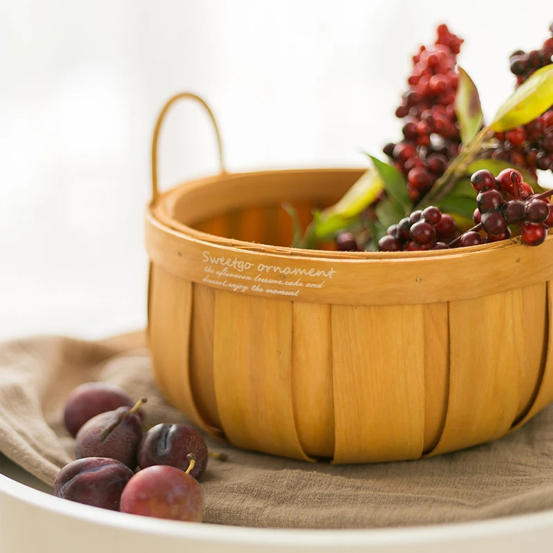 

Round Handle Fruits Basket France Countryside Style Cake Table Decorating Tools Food Photography Wooden Bread Baskets